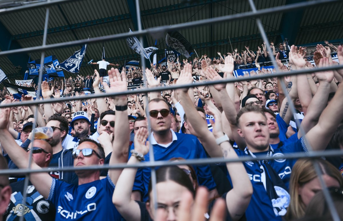 Season ticket waiting list open again