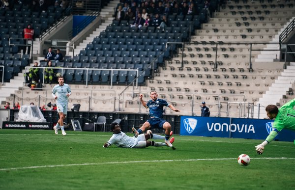 Bild zur Schlagzeile: 1:0-Auswärtssieg in Bochum!