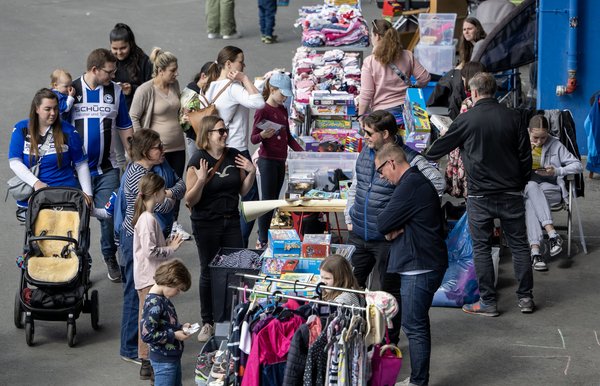 Bild zur Schlagzeile: Flohmarkt-Standbuchung jetzt für alle geöffnet!