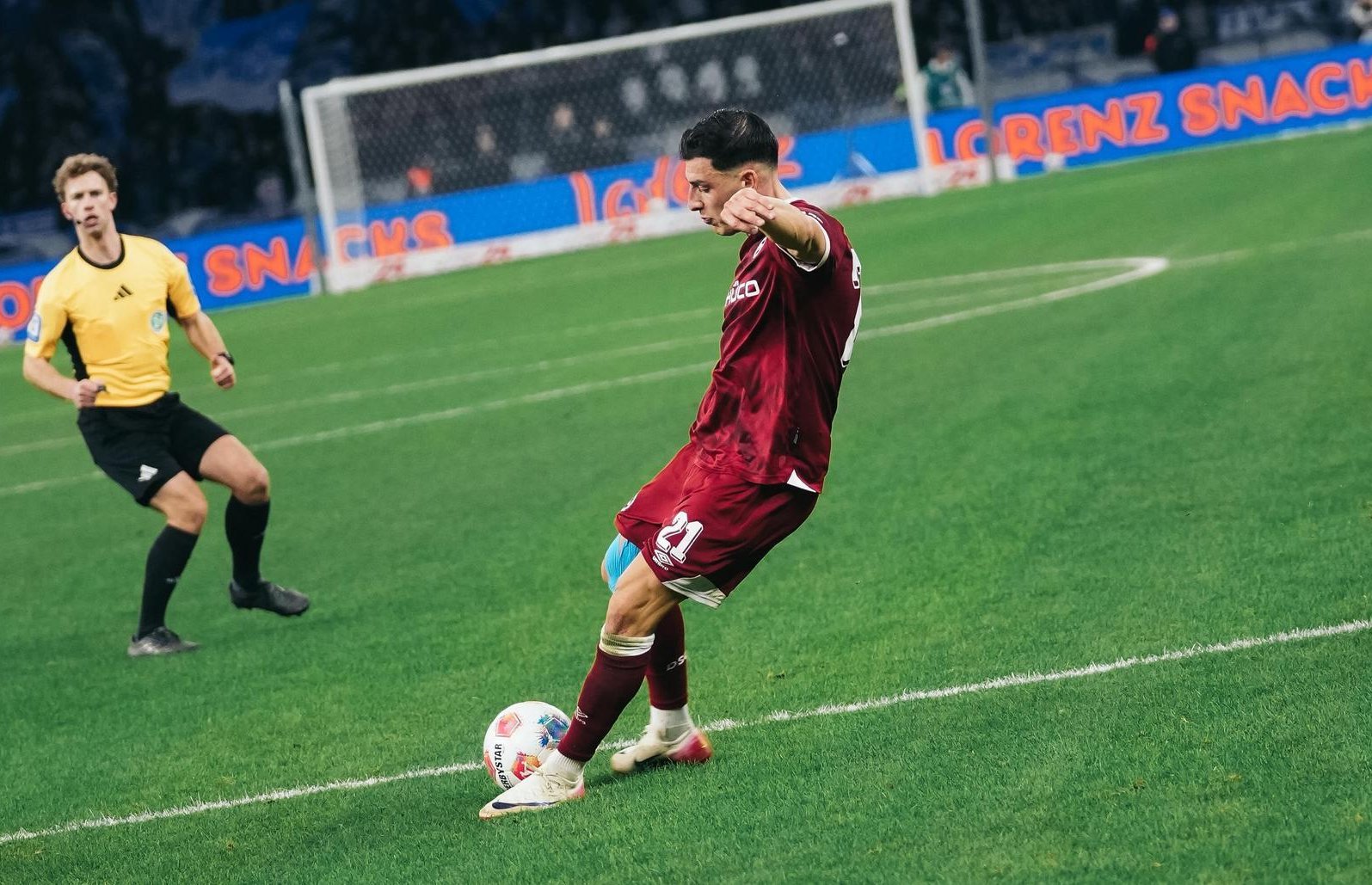 Hintergrund-Bild zur Schlagzeile: Trifft Russo, punktet Arminia gegen Hertha!
