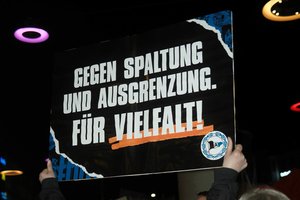 Bild 2 der Galerie Thumbnail
