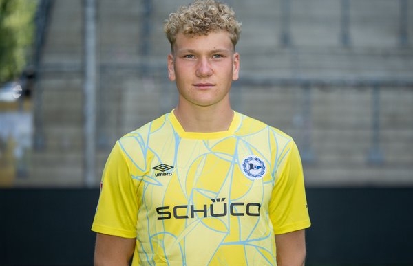 Bild zur Schlagzeile: Arminia bindet Mino Jäger 