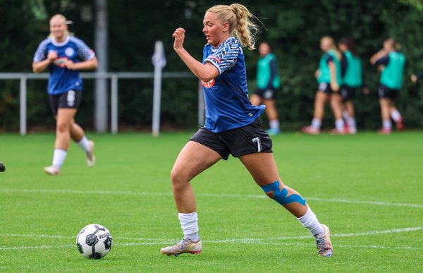 Bild zur Schlagzeile: Frauen gewinnen 5:2 gegen Vorwärts Spoho Köln